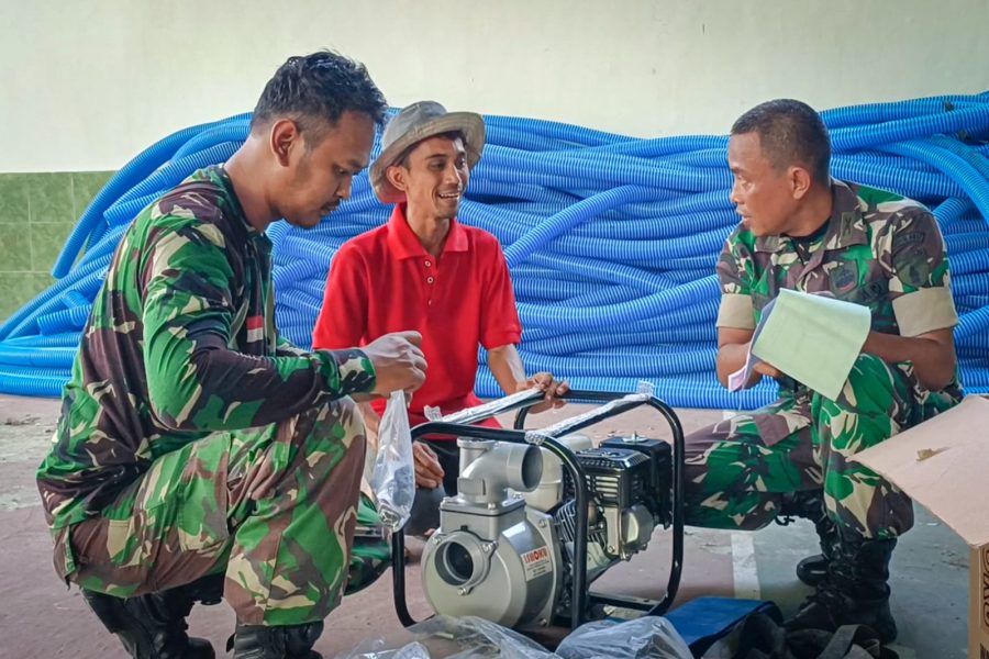 Kodim 0817/Gresik Terima Bantuan Delapan Puluh Unit Pompa Air dari Kementerian Pertanian