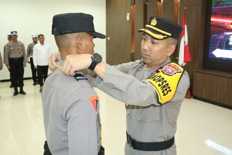 Upacara Pembukaan dan Penyambutan Latja Siswa Diktuk Bintara Polri Gelombang 1 Tahun 2024 SPN Polda Jatim di Polres Gresik