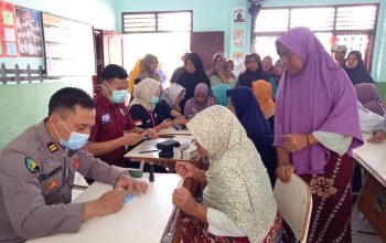 Polres Gresik Bantu Alat Dengar dan Gelar Pemeriksaan Audiometri dalam Rangka Hari Bhayangkara ke-78