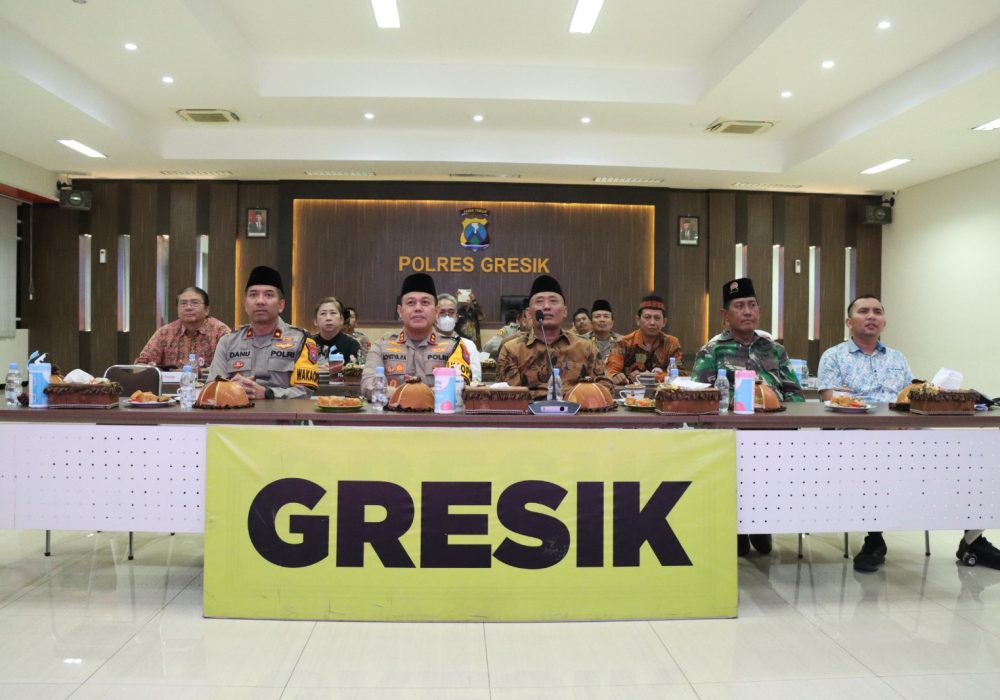 Kapolres Gresik Gelar Doa Bersama Lintas Agama Peringati Hari Bhayangkara ke-78
