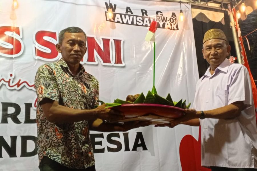 Rw01 Peringati HUT Ke – 79 Pentas Seni  RT 01 Kawisanyar
