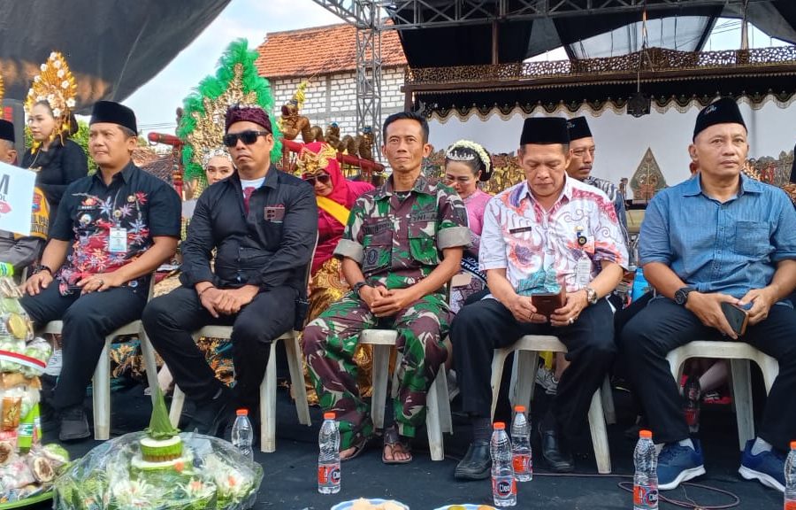 Sedekah Bumi Desa Pandanan Hadir Forkopicam Duduksampeyan Kabupaten Gresik