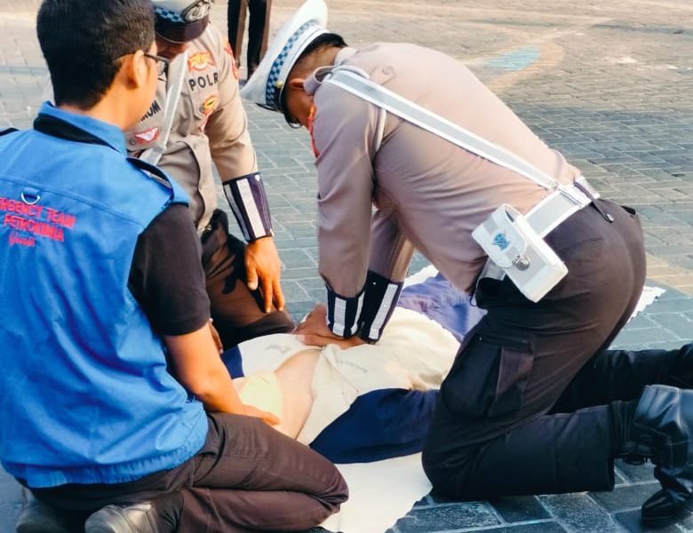 Satlantas Polres Gresik dan Rumah Sakit Petrokimia Gresik Gelar Pelatihan PPGD
