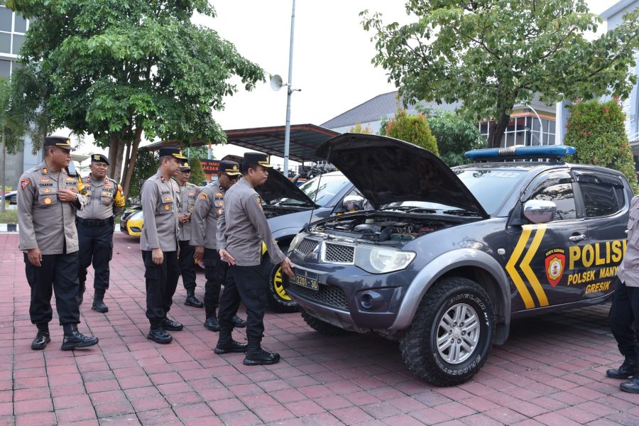 Pengecekan Kendaraan Dinas dan Almatsus di Polres Gresik: Menjamin Kesiapan Operasi Mantap Praja 2024