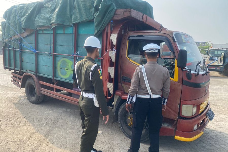 Tingkatan Kesadaran Pengendara, Satlantas Polres Gresik Lakukan Penertiban