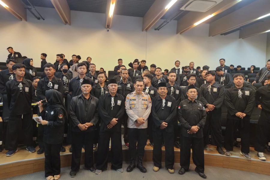 Polres Gresik Bersama Kodim 0817/Gresik Gandeng PSHT Cegah Kenakalan Remaja