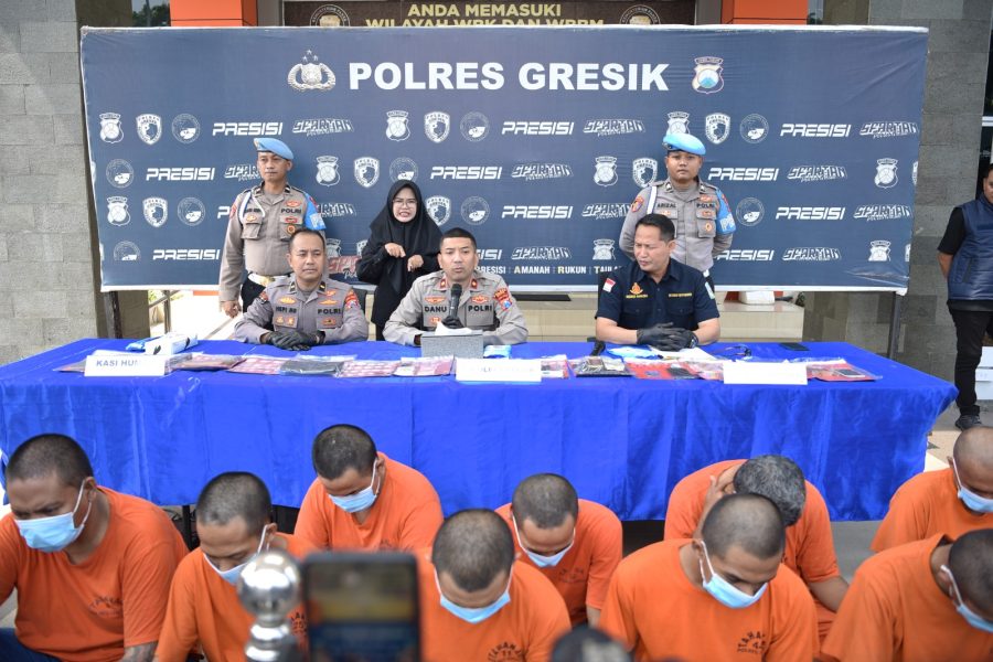 Polres Gresik Ungkap 16 Kasus Narkoba Selama 12 Hari, Amankan 20 Tersangka