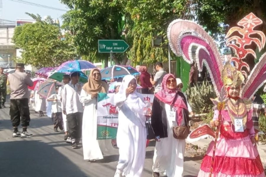 TPQ Thoriqul Jannah Ikut Partisipasi Di Hari Santri Nasional 2025 (Pakal), Tanamkan Nilai-nilai Santri