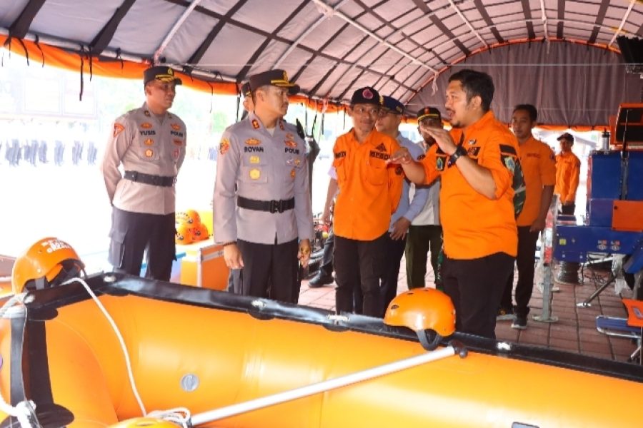 Polres Gresik Pastikan Kesiapan Personel dan Sarpras dalam Apel Tanggap Darurat Bencana 2025